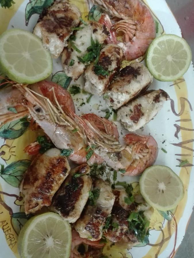Pensione S. Antonio Ristorante Silvia Furci Siculo Buitenkant foto